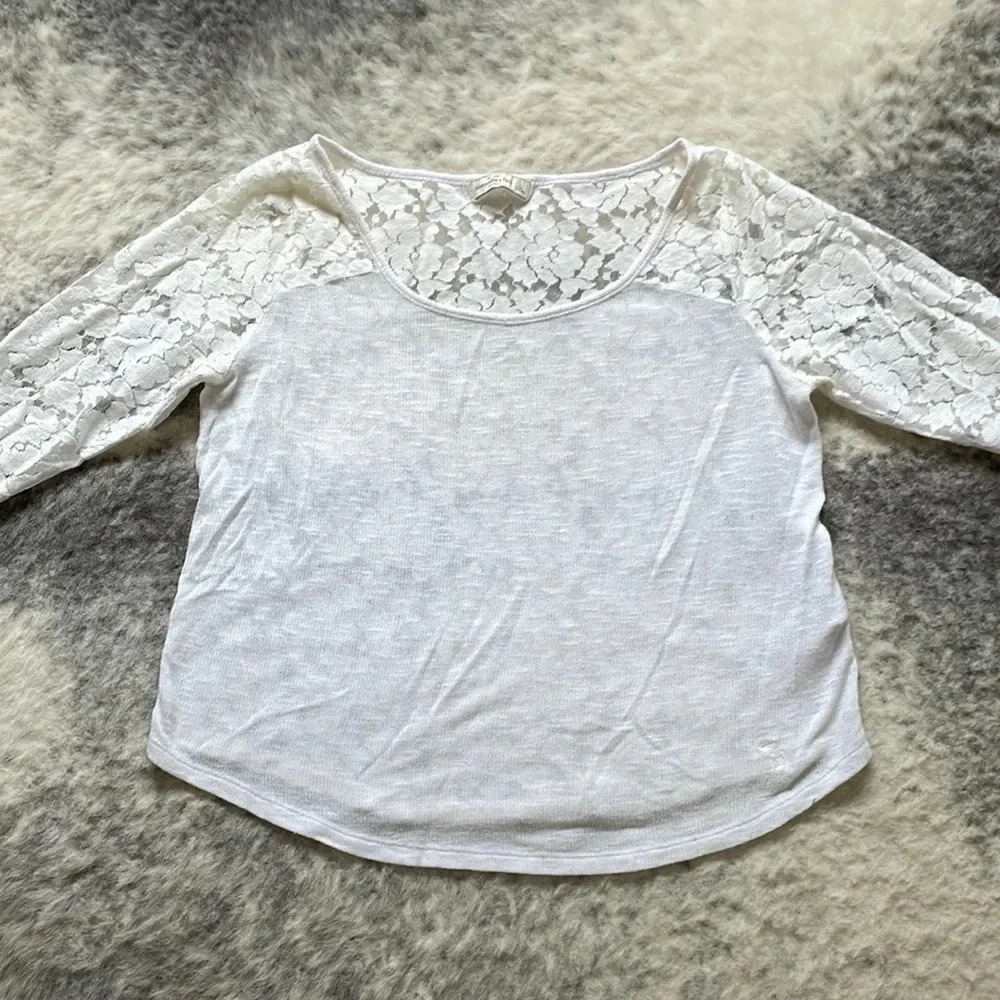 🔥4/$20 Abercrombie & Fitch Lace  Top​